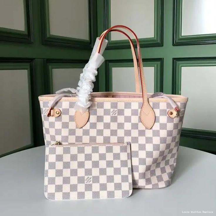Cheap LV Bags 19B570268 0430